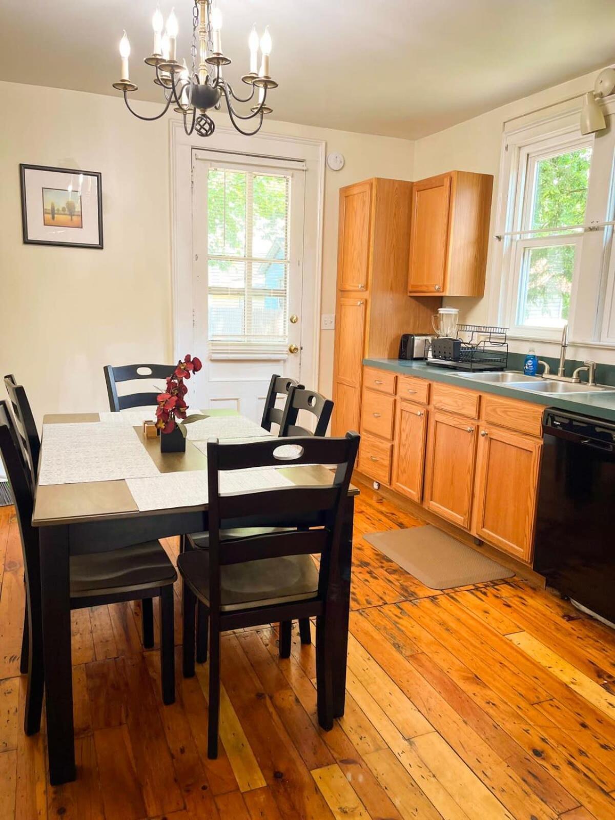 After The Game Apt 2 All Star Baseball Rentals Oneonta Extérieur photo